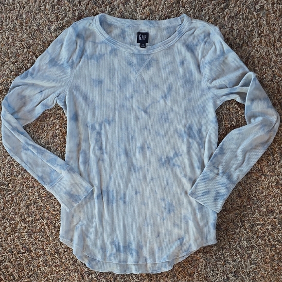 GAP Tops - GAP Women's Light Blue Tie-Dye Long Sleeve Tee, Sz med TALL.